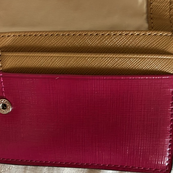 Coach NWT Saffiano Patent Leather Wallet in Bright Magenta - Picture 7 of 11